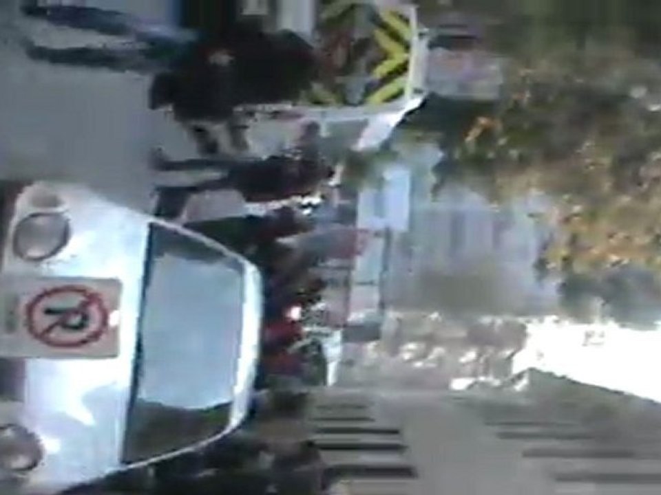 Kocaeli_FuzeKalkani_AG_cadirdirenis_4gun-2saldiri-CUMHURİYET PARKI_20111203