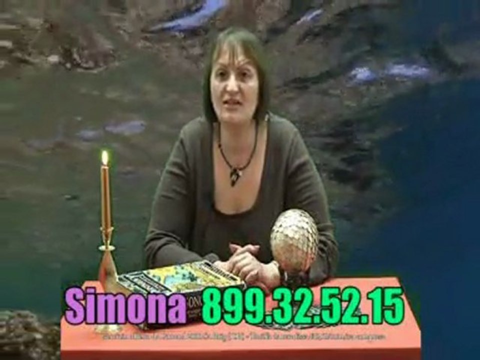 simona CARTOMANTE