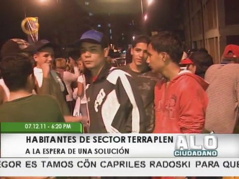 Habitantes del Barrio Terraplén protestan para exigir soluciones habitacionales