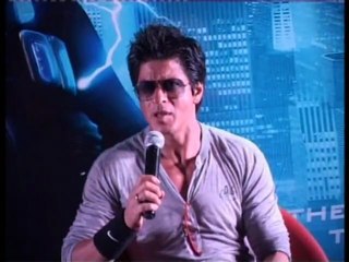 Shahrukh Khan Dropped Kareena Kapoor From Ra.One's Sequel? – Bollywood News
