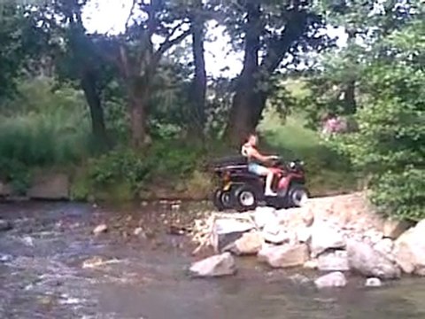 passage riviere quad