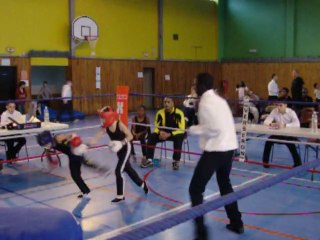 BOXE EVRY Le 04/12/2011