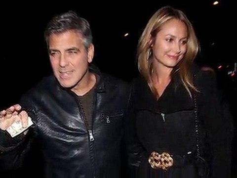 George Clooney and Stacy Keibler Have a Dinner Date