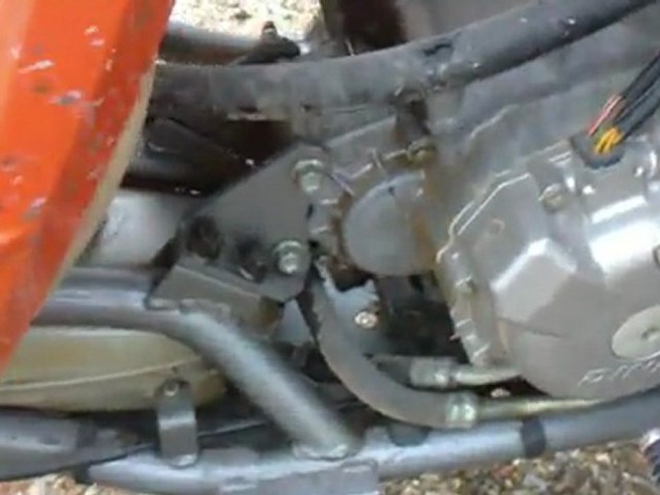 claquement moteur dinli 450 moteur fudji