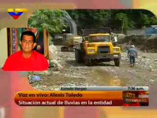 (VIDEO) Autoridades atienden deslizamientos en vialidad de Vargas