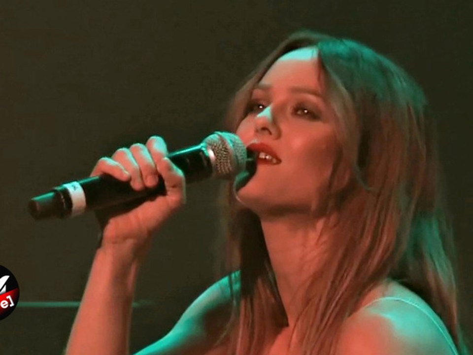 OFF LIVE - Vanessa Paradis & Lulu Gainsbourg: "Sous le soleil exactement"