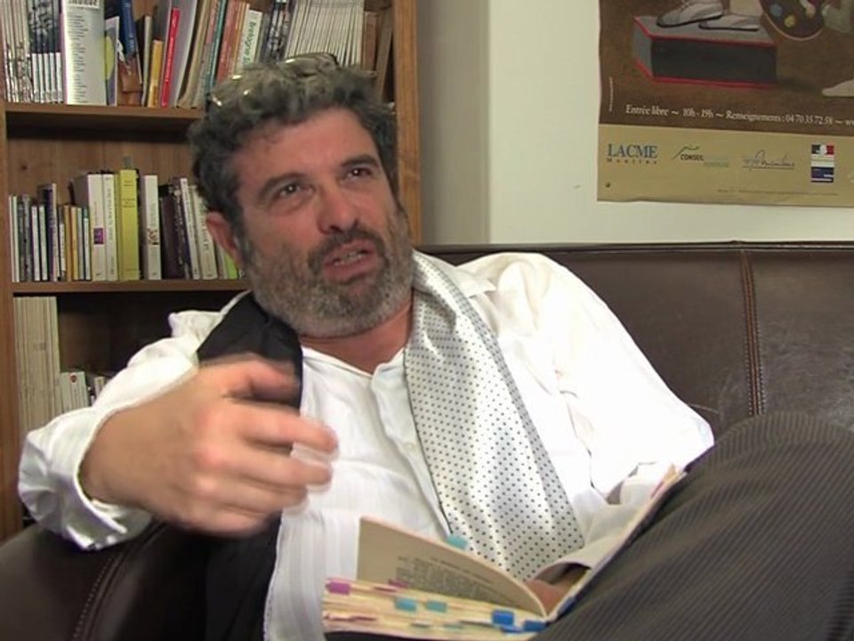 extrait montage avec générique