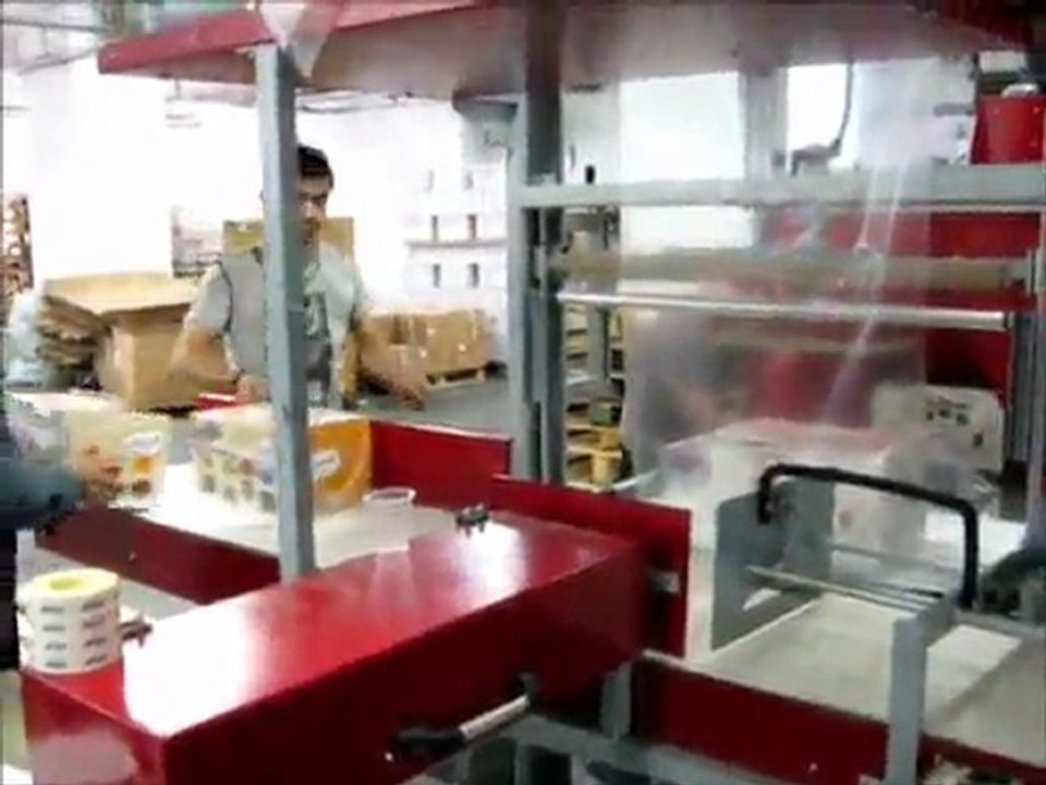 yandan  beslemeli  tam otomatik   shrink  amabalaj  makinesi  yandan  besleme  shrink makinesi - Video