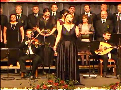 Solist : ULVİYE KOCAHASANOĞLU - Biraz kül biraz duman o benim işte