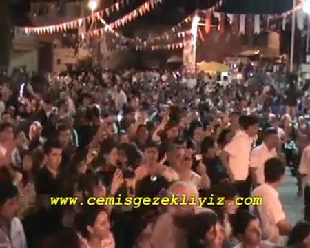 MUSTAFA CECELİ ÇEMİŞGEZEK'TE (1) Sezai Akın)