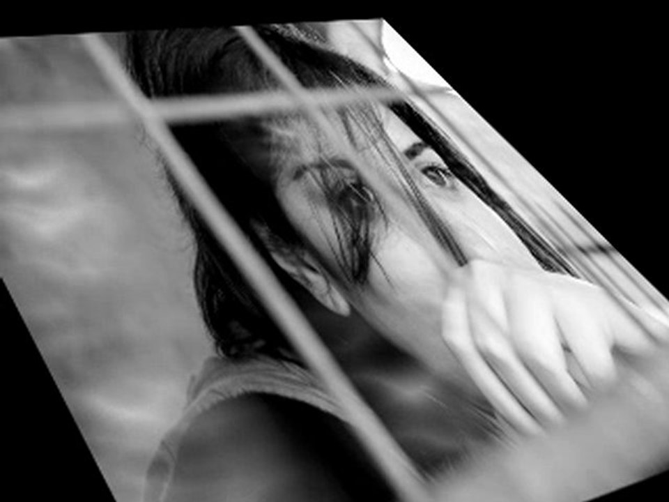 Tan Tasci - Gozlerin