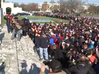 Unemployment protest targets US Congress leader