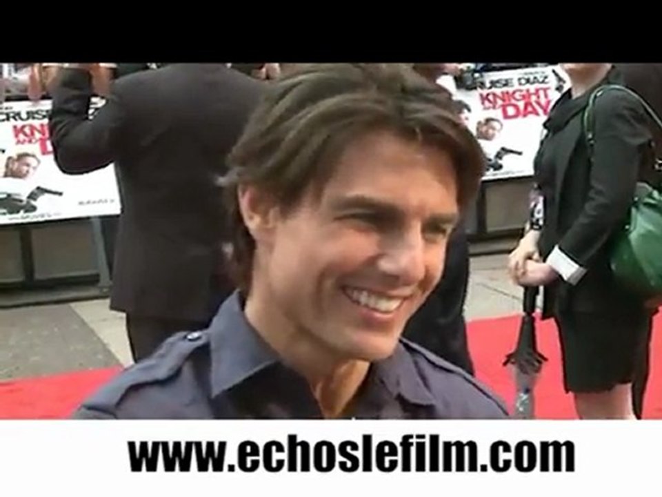 Tom Cruise is in love with Echo(s) !