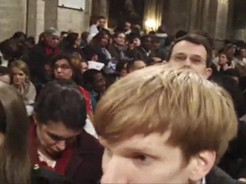 Veillée de prière à Notre-Dame contre la pière Golgota Picnic