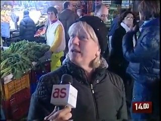 TG 24.12.09 Bari, gli acquisti per il cenone natalizio_converted