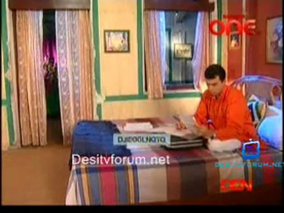 Woh Rehne Wali Mehlon Ki - 9th December 2011 - Part3