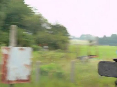 X 2800 quitte le village de Saône