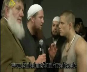 6 Live Shahadas with Sheikh Yusuf Estes & Pierre Vogel ( 2 of 2 )