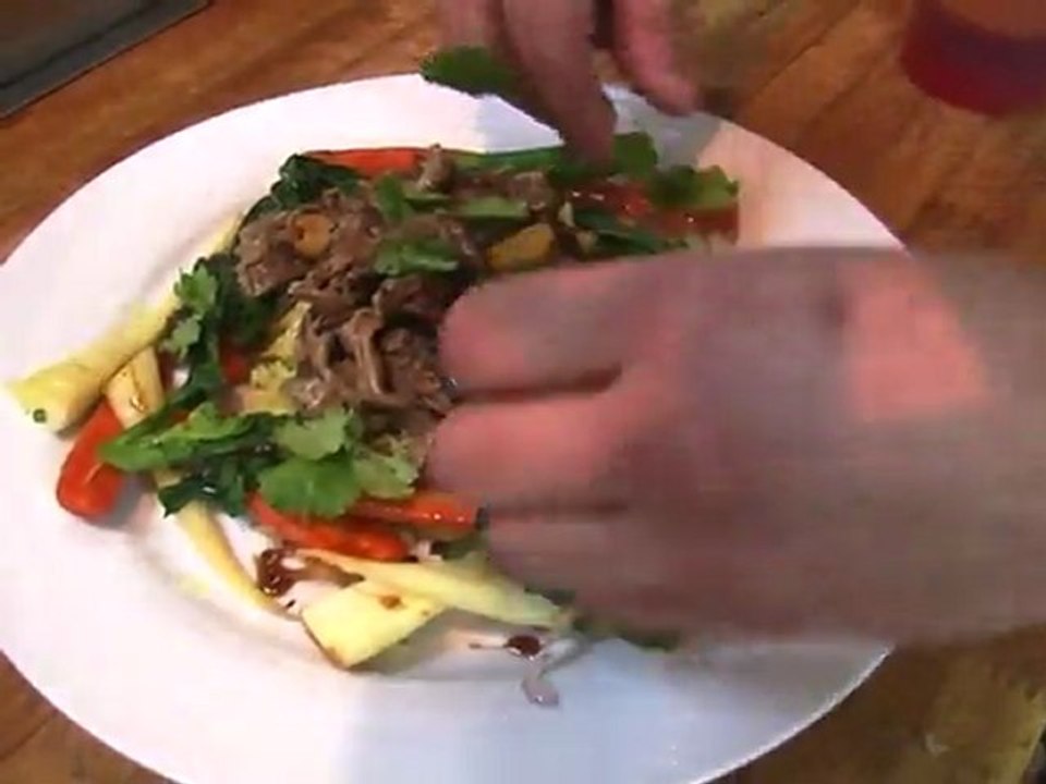 Do-gooder diners flock to 'Robin Hood' eatery