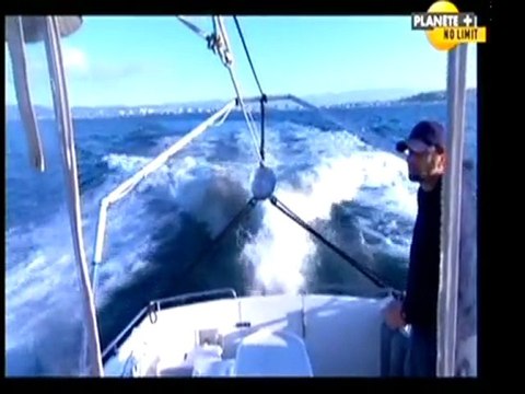 Chasseurs d'ovnis [ Objets submersibles non identifiés ] 2/2