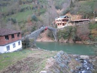 rize tarihi taş kemer kopru