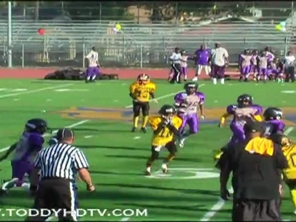 Snoop Dogg & Toddy Tee Presents Snoop Youth Football League "Super Bowl 2011"