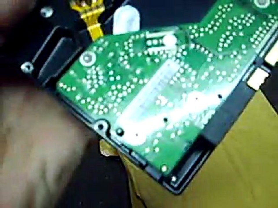 Western Digital 1.5 TB Caviar Green SATA Intellipower 32 MB Cache Bulk OEM Desktop Hard Drive WD15EADS