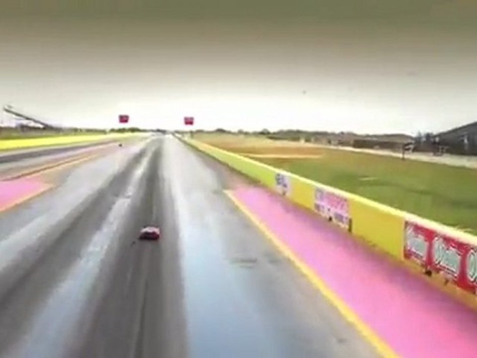 traxxas-remote-ipod-controlled-super-car