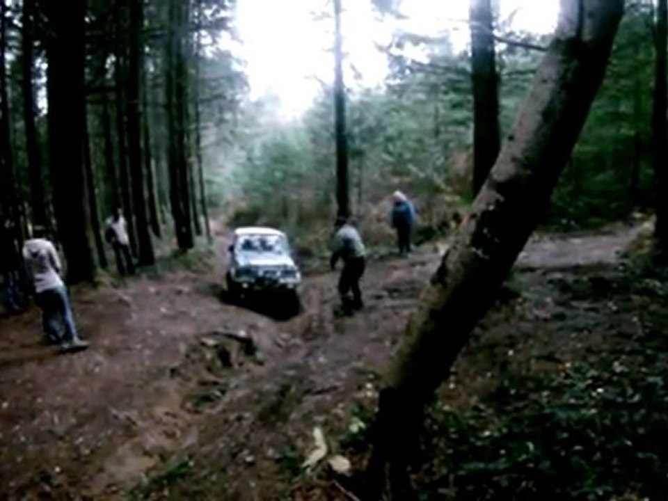 Vévé42 Magnfique levé de roues Téléthon 2011 à Maizilly (42) GOPR0113