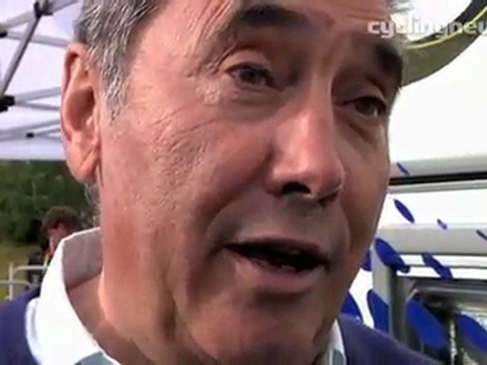 Eddie Merckx talks at end of Tour de France stage 19