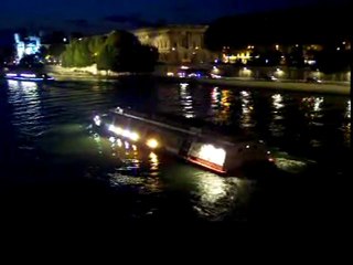 bateau mouche 4ème émisode