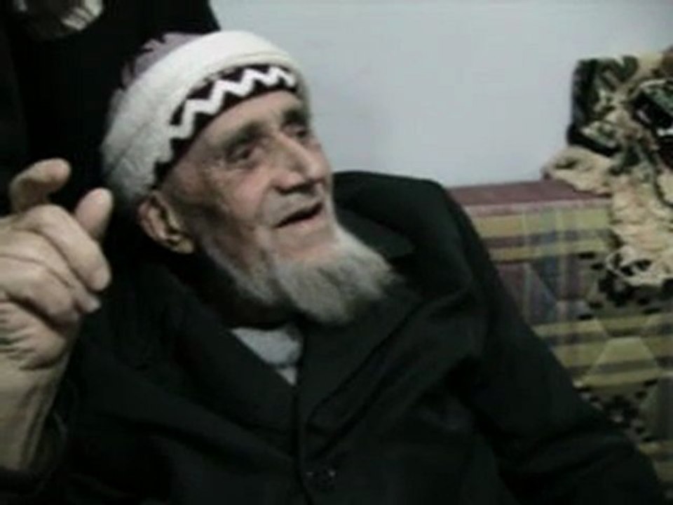 ŞEVKET TÜRKOĞLU YAŞLI ÇINAR.KÜÇÜKKAYMAZ