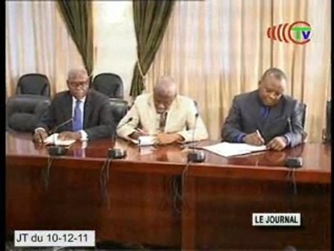 Isidore Mvouba reçoit une délégation de la société DMC Iron Congo
