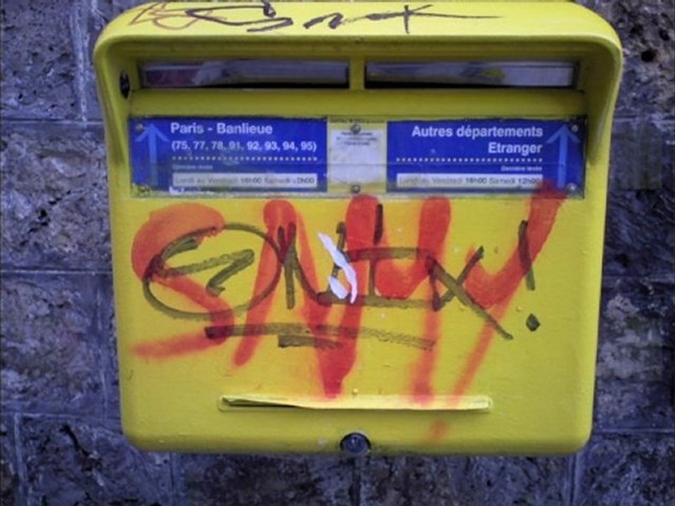 pochoirs & tags Paris 18eme