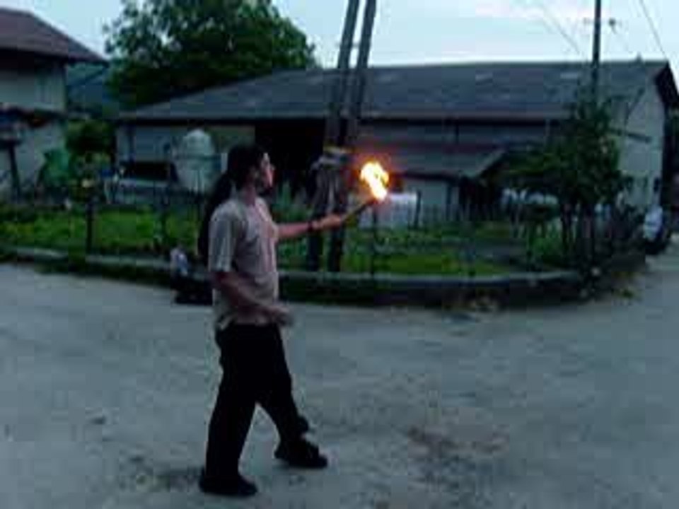 cracheur de feu