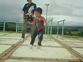 Muhteşem Dans Eden Çocuk - slayttv