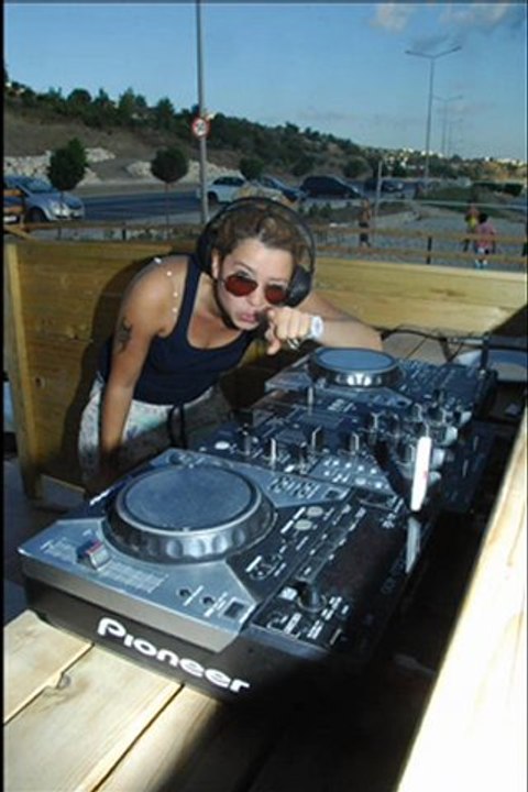 Djane Tuğra - Rec Live Set 16