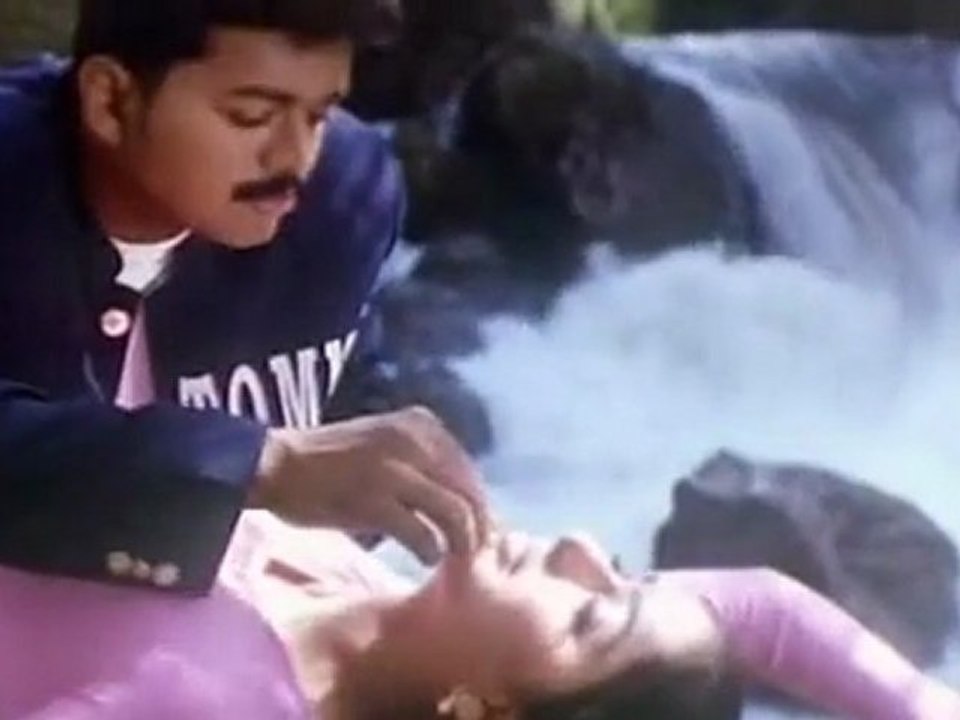 Badri-Kadhal Solvathu