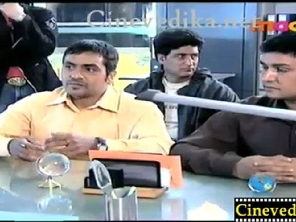Cinevedika.net - CID Telugu Detective Serial - Dec 11_clip4