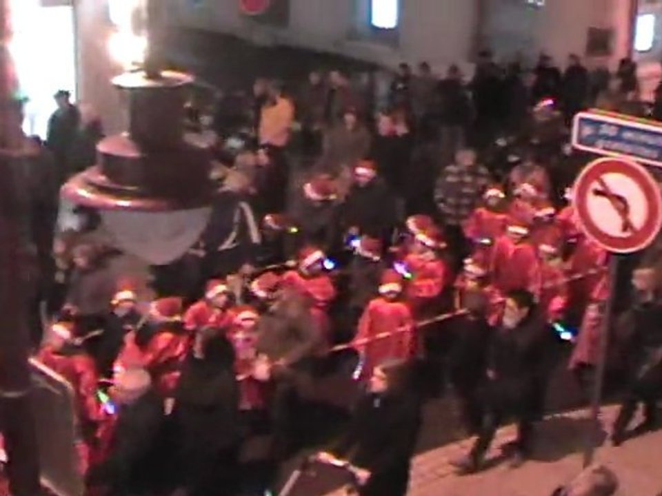 NOEL A VESOUL : LES LUTINS DANS LA VILLE