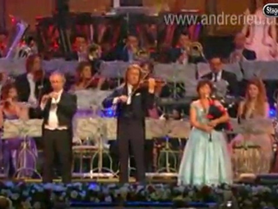 Stagehand TV-André Rieu's World Stadium Tour