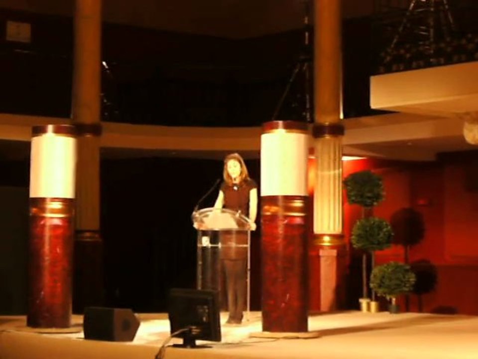 Ingrid Betancourt : "je fais un appel solennel à Nicolas Sarkozy afin de sauver les 3400 Achrafiens" (10/12/2011)