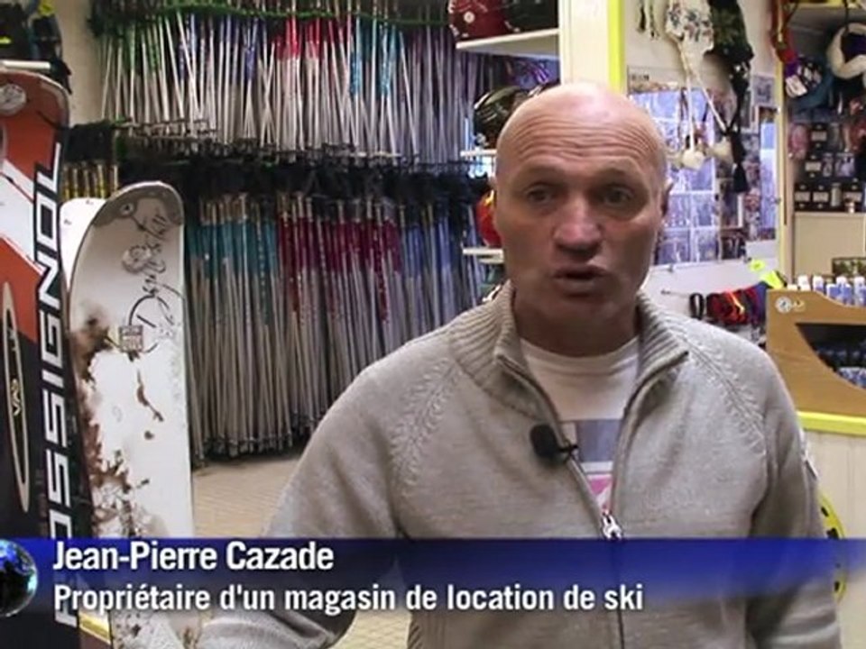 La neige immacule les Alpes, les Pyrénées atten...