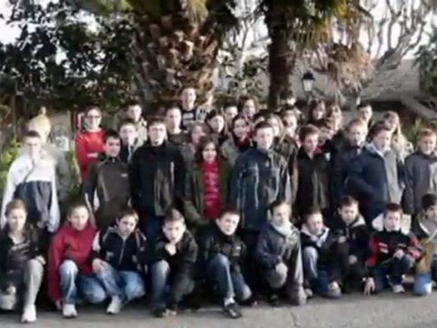 Mes années Collège. Rétrospective des élèves du Sacré Coeur de Gorron partis en juin 2011.
