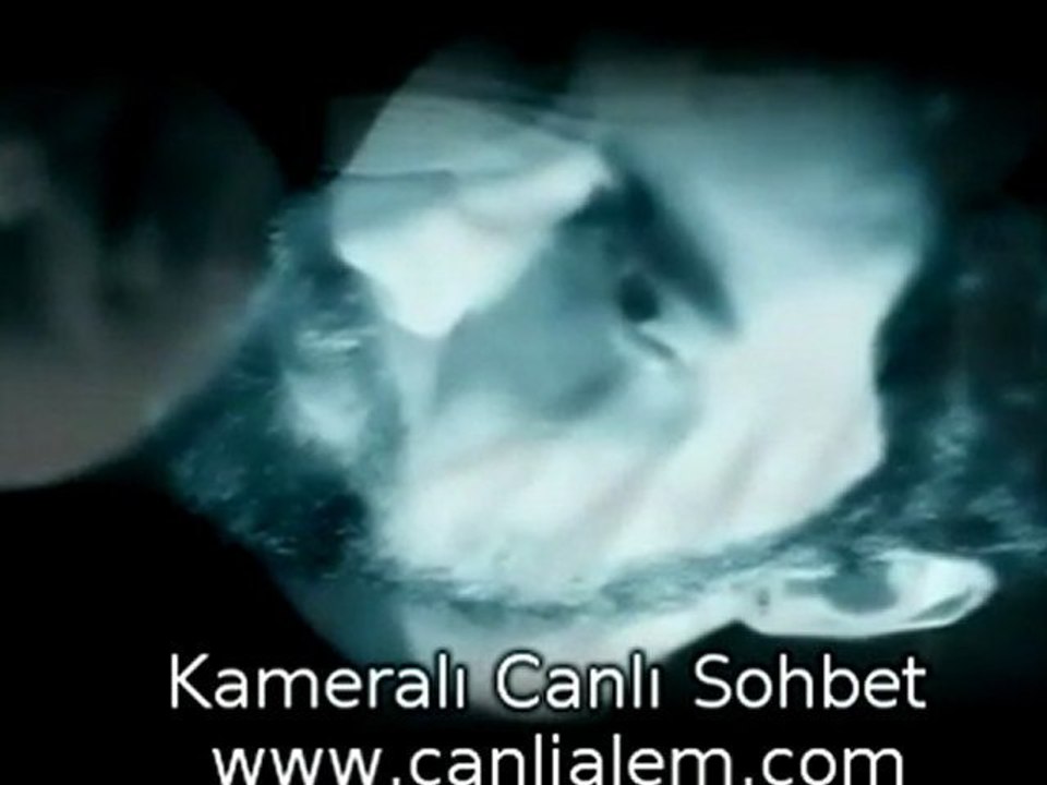 Teoman - bana öyle bakma - HD Klip (2011) www.canlialem.com