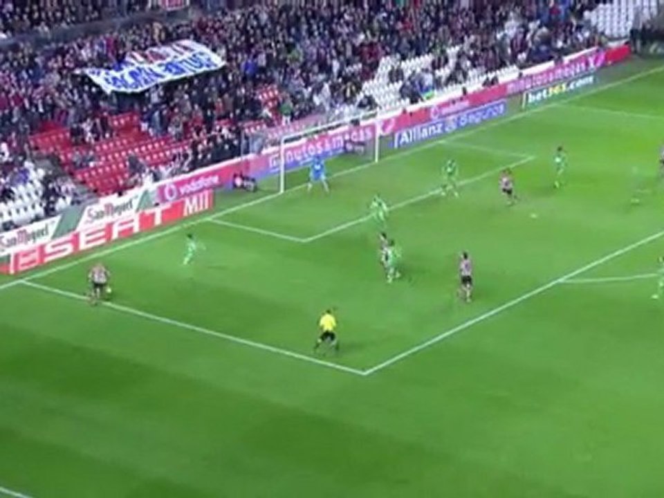 ATHLETIC 1   RACING  1