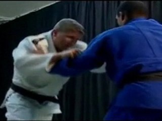 Mike Swain flying armbar