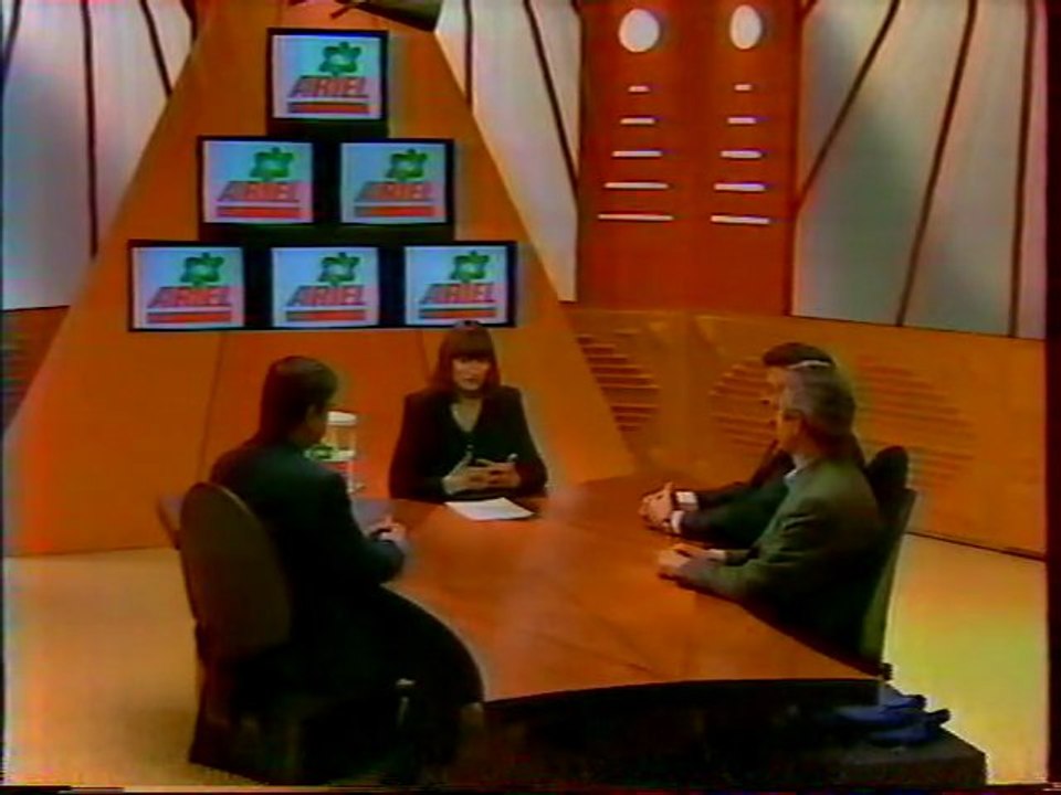 Publicité Lessive Ariel 1996