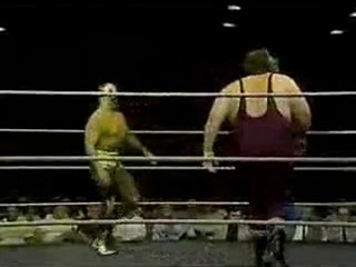 Mil Mascaras vs  Chris Canyon (King Kong Bundy) 05.23.1981