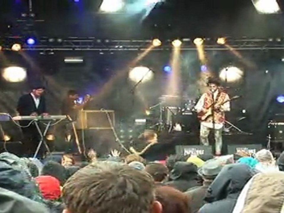 King Charles - Mississippi Isabelle - Live Festival Papillons de Nuit 2011
